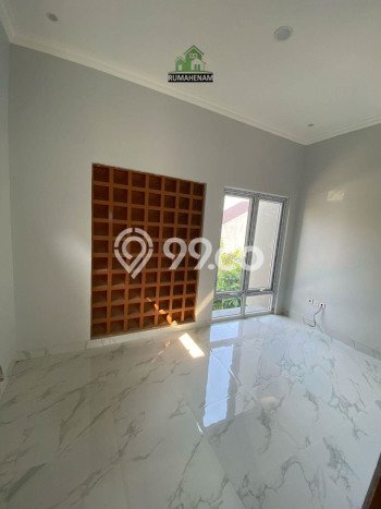 For Sale Rumah 4 Kamar Lokasi Ideal Bagus dan Strategis di Limo For Sale Rumah 4 Kamar Lokasi Ideal Bagus dan Strategis di Limo