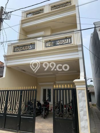 Rumah Strategis Modern Lb 160m2 di Limo, Depok Rumah Strategis Modern Lb 160m2 di Limo, Depok
