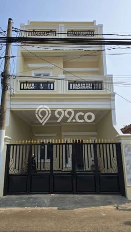 Rumah Strategis Modern Lb 160m2 di Limo, Depok Rumah Strategis Modern Lb 160m2 di Limo, Depok