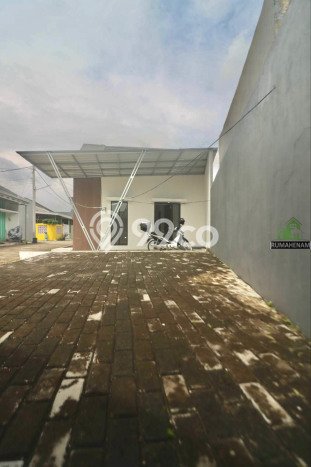 Dijual Hunian Rumah Nyaman 2 Kamar di Krukut, Depok Dijual Hunian Rumah Nyaman 2 Kamar di Krukut, Depok