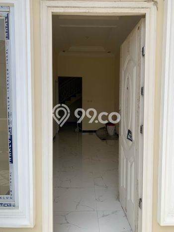 Rumah Strategis Modern Lb 160m2 di Limo, Depok Rumah Strategis Modern Lb 160m2 di Limo, Depok