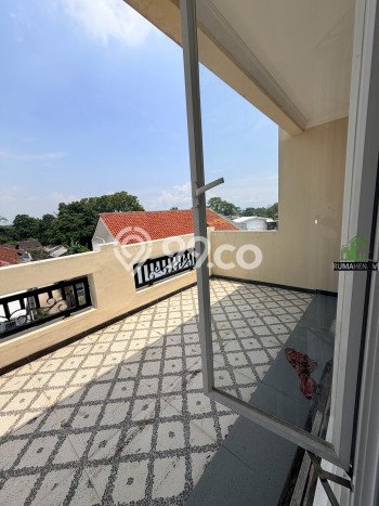 Dijual Rumah Modern 4 KT di Cinere, Jakarta Selatan Dijual Rumah Modern 4 KT di Cinere, Jakarta Selatan