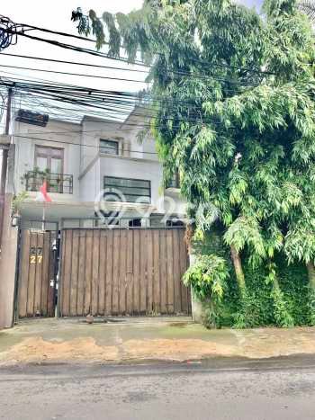 Siap Huni Rumah Mewah 6 Kamar di Cilandak Dekat ke Mana Pun Siap Huni Rumah Mewah 6 Kamar di Cilandak Dekat ke Mana Pun