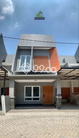 For Sale Rumah 4 Kamar Lokasi Ideal Bagus dan Strategis di Limo For Sale Rumah 4 Kamar Lokasi Ideal Bagus dan Strategis di Limo