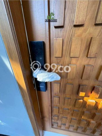 For Sale Rumah 4 Kamar Lokasi Ideal Bagus dan Strategis di Limo For Sale Rumah 4 Kamar Lokasi Ideal Bagus dan Strategis di Limo