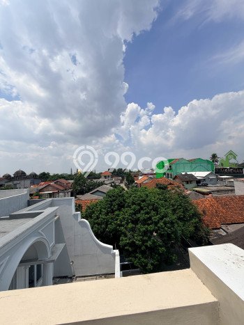Dijual Rumah Modern 4 KT di Cinere, Jakarta Selatan Dijual Rumah Modern 4 KT di Cinere, Jakarta Selatan