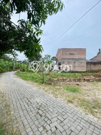 Rumah Minimalis Dijual di Semarang Timur 2 Kamar dengan LT 63m2 Rumah Minimalis Dijual di Semarang Timur 2 Kamar dengan LT 63m2