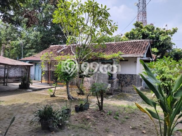 Dijual Tanah di Wirobrajan Yogyakarta Luas 720m2 SHM Dijual Tanah di Wirobrajan Yogyakarta Luas 720m2 SHM