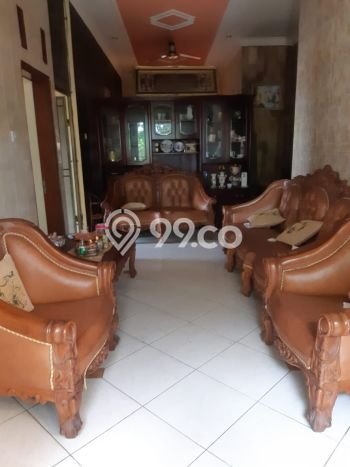 For Sale Rumah 5 Kamar Lokasi Ideal Nyaman dan Strategis di Banyumanik For Sale Rumah 5 Kamar Lokasi Ideal Nyaman dan Strategis di Banyumanik