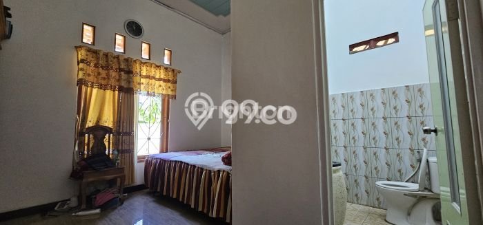 For Sale Rumah 4 Kamar Lokasi Ideal Nyaman dan Strategis di Tingkir For Sale Rumah 4 Kamar Lokasi Ideal Nyaman dan Strategis di Tingkir
