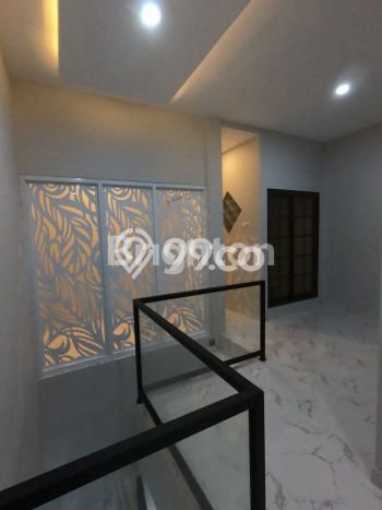 Rumah LT 70m² di Tembalang, Semarang - Akses Mudah Rumah LT 70m² di Tembalang, Semarang - Akses Mudah