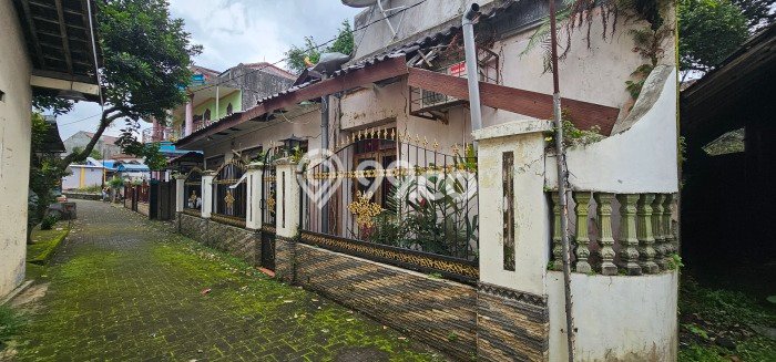 Dijual Rumah Strategis Bagus Punya 5 KT di Ungaran Barat Semarang SHM Dijual Rumah Strategis Bagus Punya 5 KT di Ungaran Barat Semarang SHM