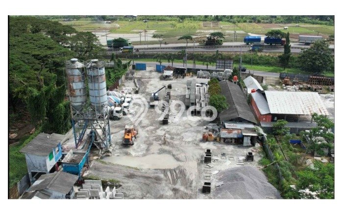 Tanah Premium Kawasan Kendal, Luas 5715m2m², Ideal untuk Investasi Tanah Premium Kawasan Kendal, Luas 5715m2m², Ideal untuk Investasi