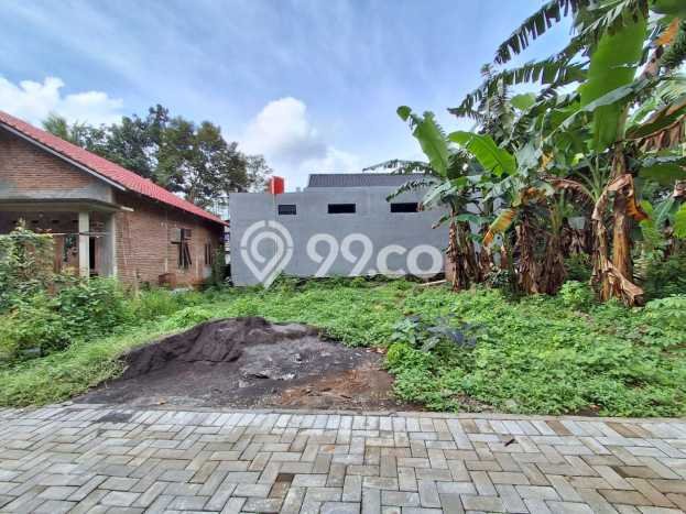 Jarang Ada! Tanah di Gunung Pati Punya Luas 124m2 SHM Jarang Ada! Tanah di Gunung Pati Punya Luas 124m2 SHM