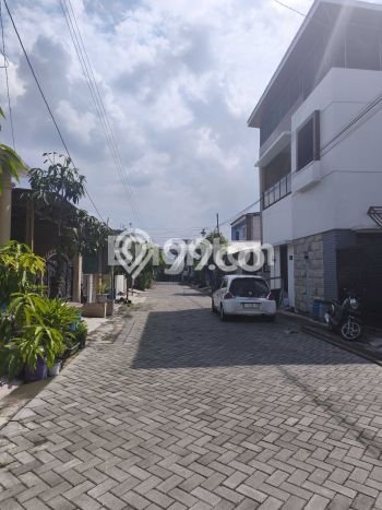 Lokasi strategis! Rumah siap huni disewakan di Tembalang LB 70m2 Lokasi strategis! Rumah siap huni disewakan di Tembalang LB 70m2