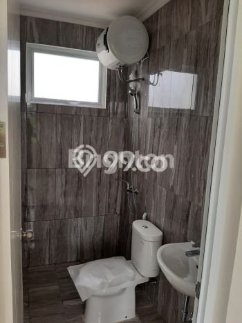 FEATURED! Rumah kawasan Semarang Barat, 3 KT, Area Premium, LT 83m² Bangunan 99m² FEATURED! Rumah kawasan Semarang Barat, 3 KT, Area Premium, LT 83m² Bangunan 99m²