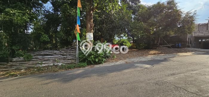 Tanah di Susukan, Semarang Luas 300m2 Dijual Segera Tanah di Susukan, Semarang Luas 300m2 Dijual Segera