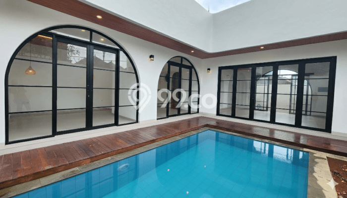 LOKASI TERBAIK! Vila Kawasan Kuta Selatan, Luas 150m2m², Area Strategis dengan jalan mudah LOKASI TERBAIK! Vila Kawasan Kuta Selatan, Luas 150m2m², Area Strategis dengan jalan mudah