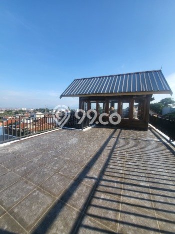 Hunian Nyaman 5 KT di , Bandung - Luas Tanah 228m2m² Hunian Nyaman 5 KT di , Bandung - Luas Tanah 228m2m²