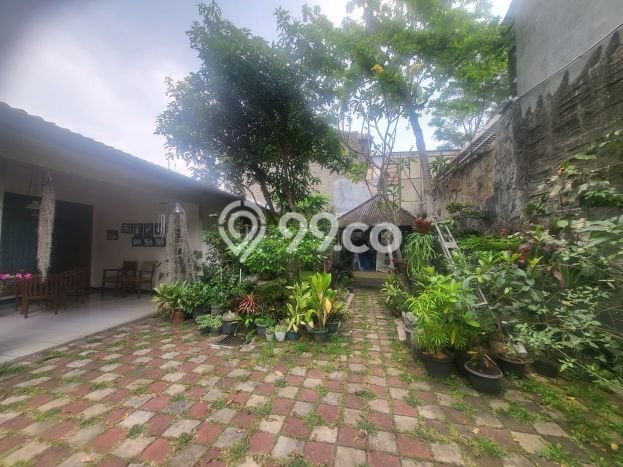 Rumah di Cigadung, Bandung, Luas 460m2m² Bangunan 210m2m² Rumah di Cigadung, Bandung, Luas 460m2m² Bangunan 210m2m²