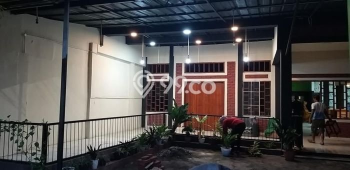 LOKASI STRATEGIS! Ruko di , Luas 300m2m², Kawasan Bisnis LOKASI STRATEGIS! Ruko di , Luas 300m2m², Kawasan Bisnis