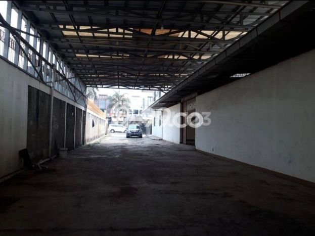 AREA BISNIS! Gudang di , Luas 1100m2m², Jalan Utama, Ramai AREA BISNIS! Gudang di , Luas 1100m2m², Jalan Utama, Ramai