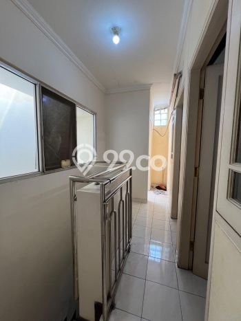 Jual Rumah Modern 4 KT di Grand Wisata, Bekasi Jual Rumah Modern 4 KT di Grand Wisata, Bekasi