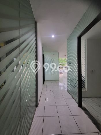Disewakan Kantor di Pusat Kota Bandung Ramai Strategis Disewakan Kantor di Pusat Kota Bandung Ramai Strategis