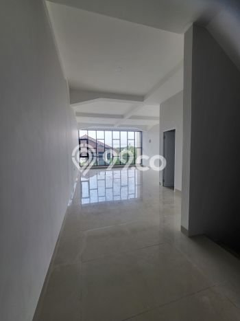 Ruko Strategis Kawasan Tubagus Ismail, Luas 160m2m², Area Komersial Ruko Strategis Kawasan Tubagus Ismail, Luas 160m2m², Area Komersial