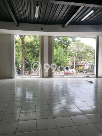 Disewakan Kantor di Pusat Kota Bandung Ramai Strategis Disewakan Kantor di Pusat Kota Bandung Ramai Strategis