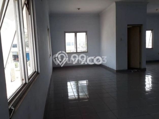 AREA BISNIS! Gudang di , Luas 1100m2m², Jalan Utama, Ramai AREA BISNIS! Gudang di , Luas 1100m2m², Jalan Utama, Ramai