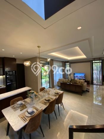 Rumah Lokasi Strategis di Podomoro Park Bandung, Bandung, LT 140m2m² Bangunan 147m2m² Rumah Lokasi Strategis di Podomoro Park Bandung, Bandung, LT 140m2m² Bangunan 147m2m²