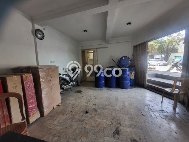 Ruko Kawasan Bisnis Kawasan , Luas 130m2m², Prospektif Ruko Kawasan Bisnis Kawasan , Luas 130m2m², Prospektif