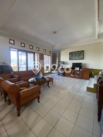 BEST OFFER! Rumah Nyaman area Cimenyan, LT 718m2m² LB 329m2m² BEST OFFER! Rumah Nyaman area Cimenyan, LT 718m2m² LB 329m2m²
