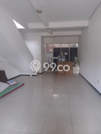 Ruko Dijual di Bandung LT 80m2 & LB 198m2 Lokasi Terbaik! Ruko Dijual di Bandung LT 80m2 & LB 198m2 Lokasi Terbaik!