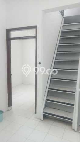 For Sale Rumah 5 Kamar Lokasi Strategis Nyaman dan Strategis di Margaasih For Sale Rumah 5 Kamar Lokasi Strategis Nyaman dan Strategis di Margaasih