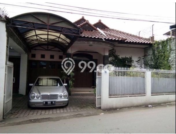 Jual Rumah Favorit Siap Huni LB 228m2 di Babakan Ciparay, Bandung Jual Rumah Favorit Siap Huni LB 228m2 di Babakan Ciparay, Bandung