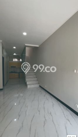 Jual Rumah Eksklusif 4 KT di Taman Kopo Indah, Bandung Jual Rumah Eksklusif 4 KT di Taman Kopo Indah, Bandung
