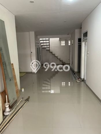 Dijual Hunian Rumah Nyaman 5 KT di Taman Holis Indah, Bandung Dijual Hunian Rumah Nyaman 5 KT di Taman Holis Indah, Bandung
