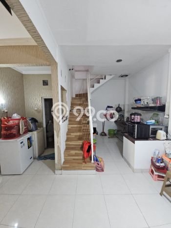 Rumah Modern 3 KT di Graha Raya Bintaro Tangerang Selatan Unfurnished Rumah Modern 3 KT di Graha Raya Bintaro Tangerang Selatan Unfurnished