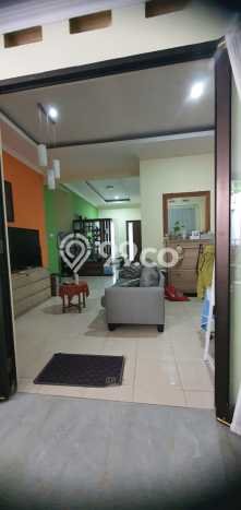 Jual Rumah Bagus Siap Huni LB 110m2 di Banyumanik, Semarang Jual Rumah Bagus Siap Huni LB 110m2 di Banyumanik, Semarang