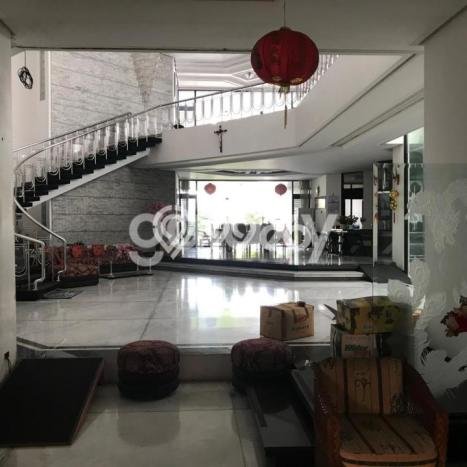 Siap Huni Rumah Mewah 5 Kamar di Mulyorejo Dekat ke Mana Saja Siap Huni Rumah Mewah 5 Kamar di Mulyorejo Dekat ke Mana Saja