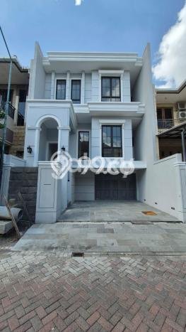 Ready to Use! Premium House LT 128m2 Desain Elegan di Graha Ready to Use! Premium House LT 128m2 Desain Elegan di Graha