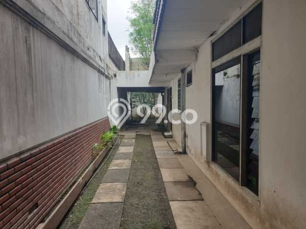 Ruko bagus disewakan di Sawahan Surabaya dengan LB 300m2 harga sewa terbaik Ruko bagus disewakan di Sawahan Surabaya dengan LB 300m2 harga sewa terbaik