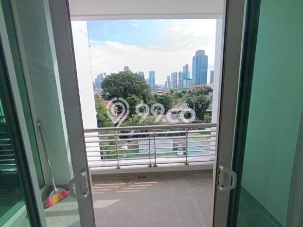 Apartemen Disewakan 3 Kamar Hemat Siap Huni di Jakarta Selatan, Luas 158m2 Apartemen Disewakan 3 Kamar Hemat Siap Huni di Jakarta Selatan, Luas 158m2