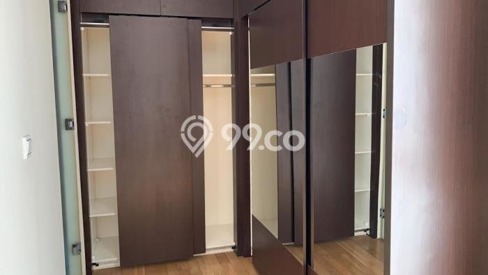Apartemen Disewakan 2 Kamar Murah Siap Huni di Jakarta Selatan, Luas 170m2 Apartemen Disewakan 2 Kamar Murah Siap Huni di Jakarta Selatan, Luas 170m2