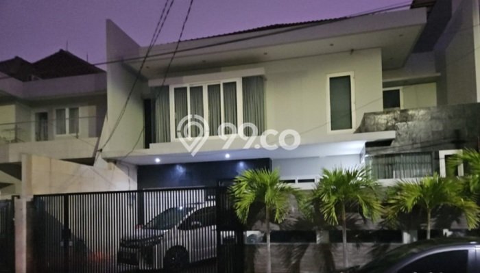 Rumah Elit Modern Tanpa Renovasi di Kalideres Jakarta Barat Rumah Elit Modern Tanpa Renovasi di Kalideres Jakarta Barat