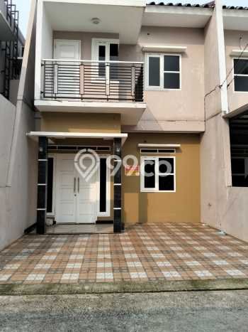 Jual Rumah Minimalis Bagus Punya 3 KT di Pancoran Mas Depok SHM Jual Rumah Minimalis Bagus Punya 3 KT di Pancoran Mas Depok SHM
