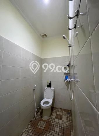 Dijual Rumah 4 Kamar Lokasi Ideal Bagus dan Strategis di Pasar Rebo Dijual Rumah 4 Kamar Lokasi Ideal Bagus dan Strategis di Pasar Rebo