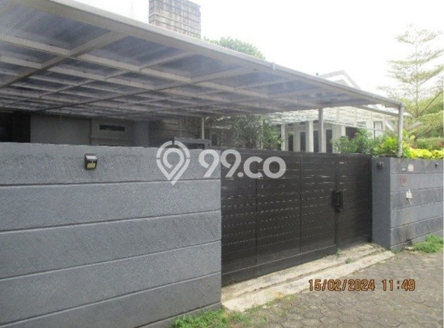 Rumah Luxury Modern Tanpa Renovasi di Ragunan Jakarta Selatan Rumah Luxury Modern Tanpa Renovasi di Ragunan Jakarta Selatan